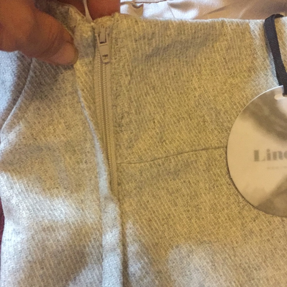 Line+Dot Tube Top - Picture 4 of 8